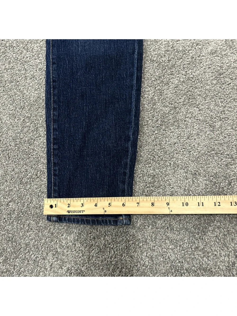 Silver Jeans Highly Desirable Women’s Slim Straight Jeans Size 24 24x28 - Picture 6 of 9